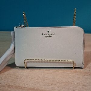 NWT Kate Spade Lucy Medium Lzip Wristlet with Gold Accents In Color Meringue